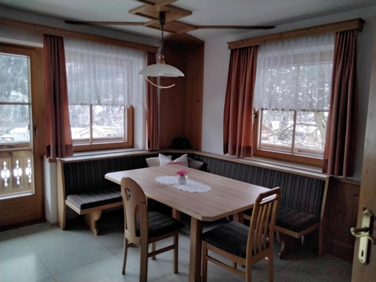 Nagelehof Apartment Ainet ภายนอก รูปภาพ